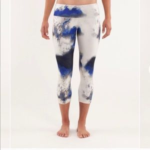 Women’s Lululemon Milky Multi Wunder Under